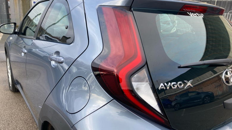 Toyota Aygo X 1.0 VVT-i Pure 5dr Auto Petrol Hatchback